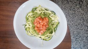 Sirova hrana i salata kao imperativ zdravog života i 7 prednosti