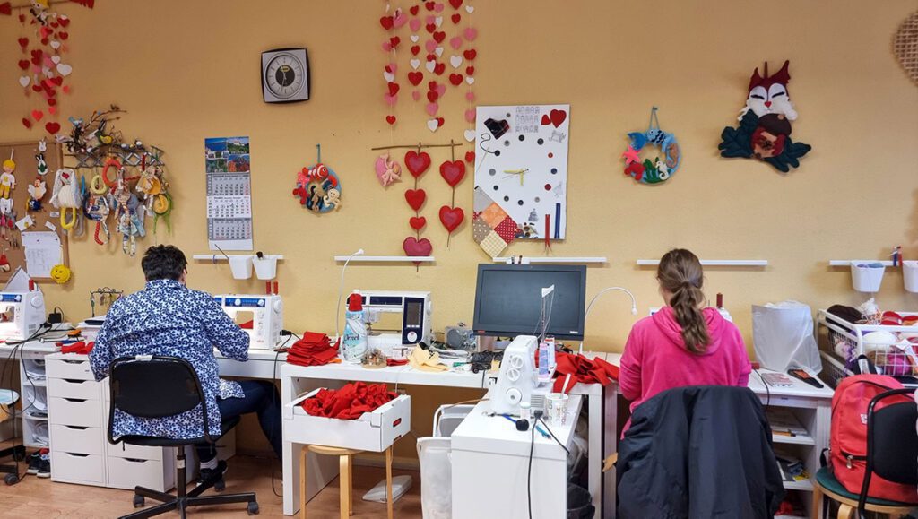 PODRŽIMO ZAJEDNO za sretnije blagdane korisnika ustanove JA kao I TI