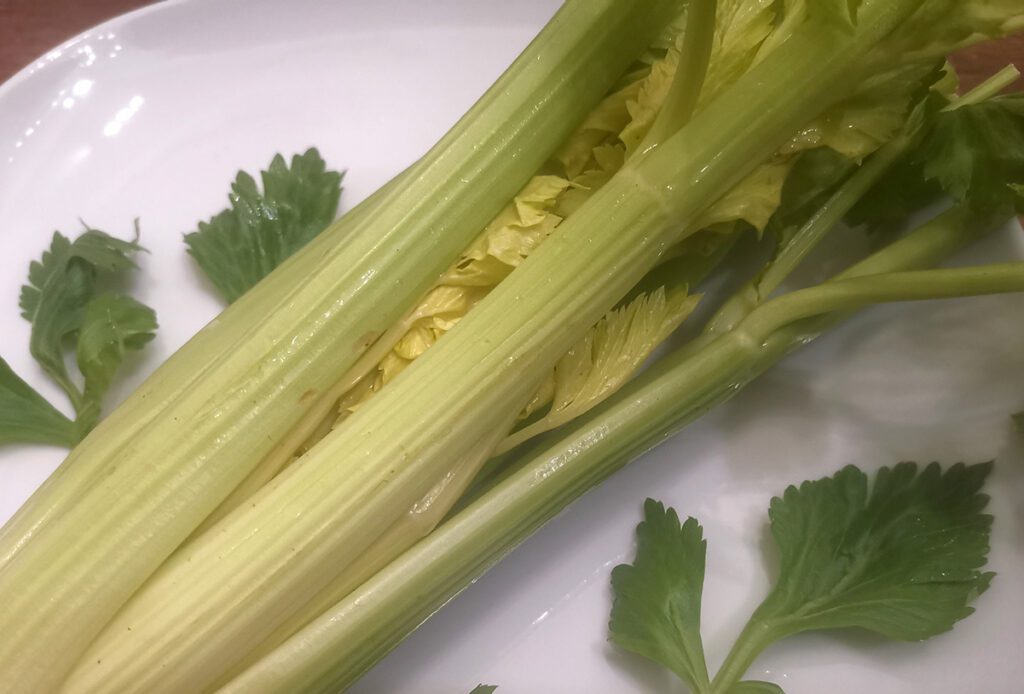 Celer za zdravlje i detoksikaciju s 5 ključnih prednosti