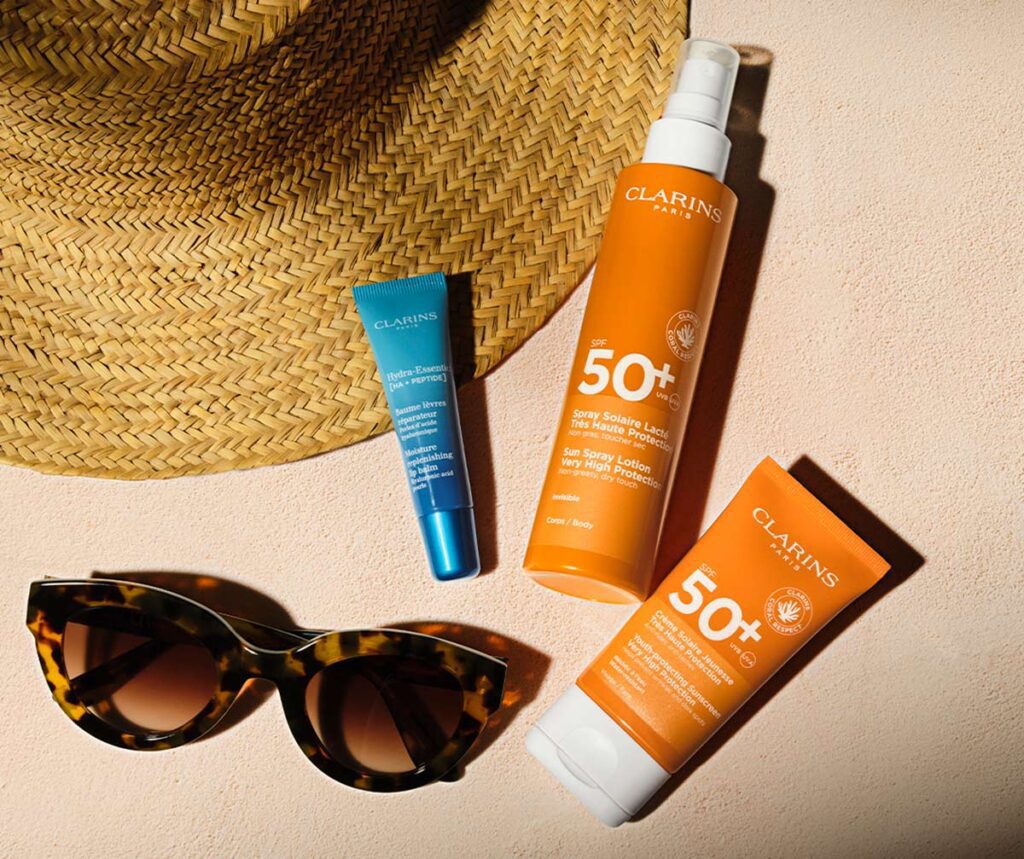 Clarins za zaštitu kože od sunca uz mladoliki izgled kože
