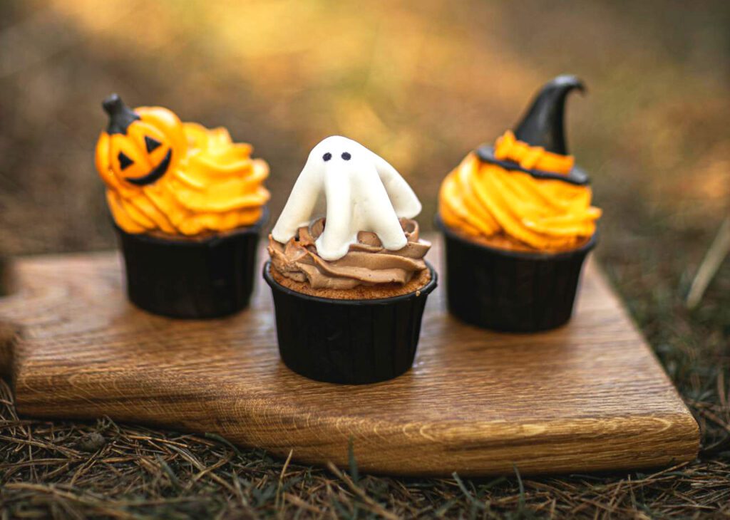 Zasladite Noć vještica ili Halloween s 10 ideja za neodoljive deserte