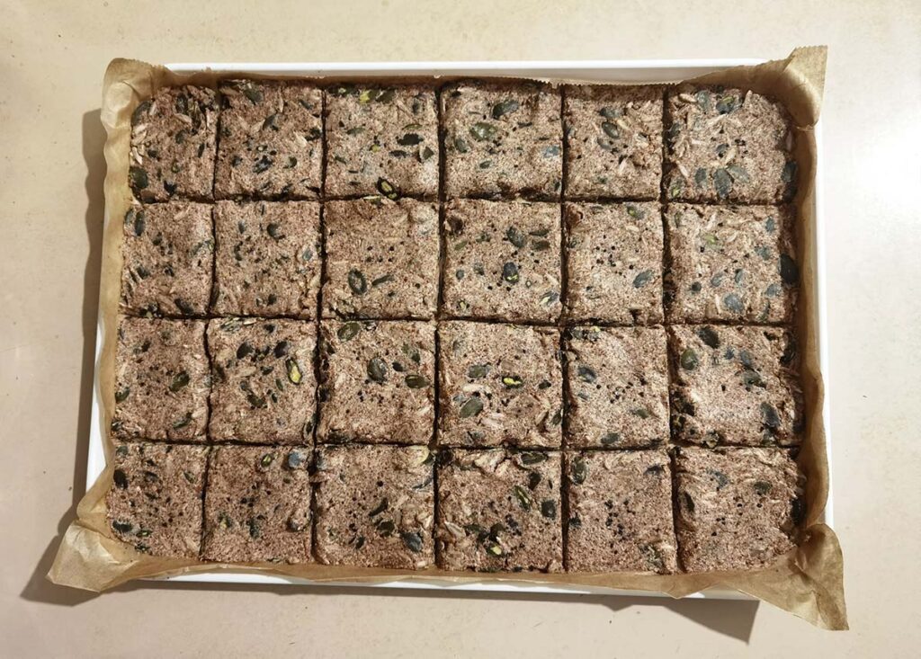 Proteinski raw krekeri od lana