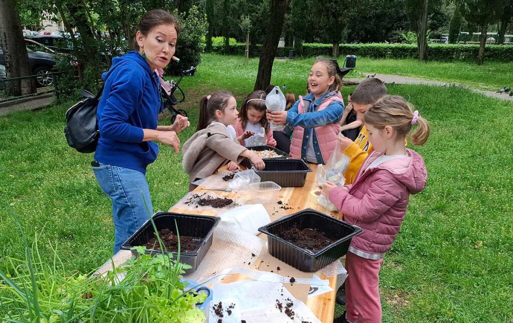Dan planeta Zemlje - djeca sadila osmjehe i biljke na Kozali